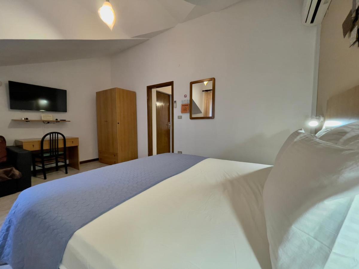 Rooms And Apartments Villa Town Gate Hvar Hvar Town Luaran gambar