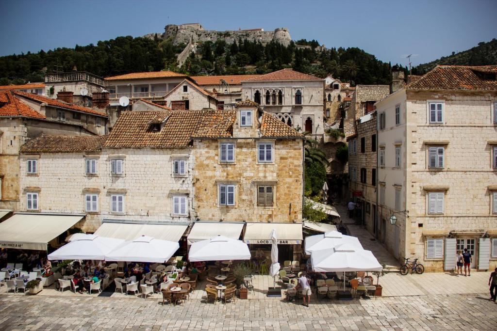 Rooms And Apartments Villa Town Gate Hvar Hvar Town Luaran gambar